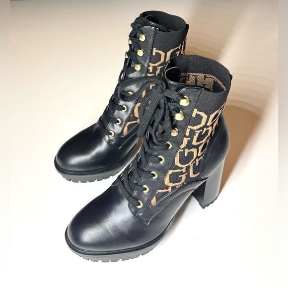 GUESS Women’s Grows-R Platform Chunky Black Ankle Boots Size- 8M - Picture 5 of 9